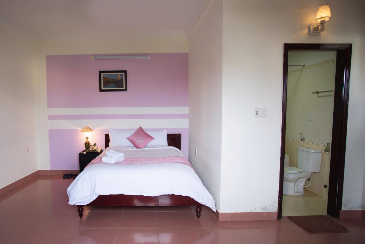 Casablanca Boutique Hotel Hue Exterior foto